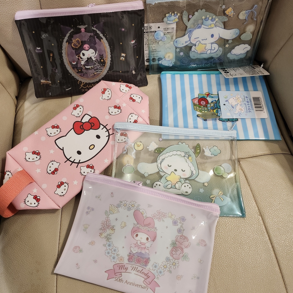 Hello Kitty Character Bags Set